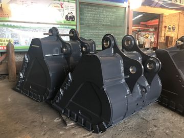 700-1000kg 발굴기 바위 버킷 노란색 검은 강도 이빨의 새로운 Q355