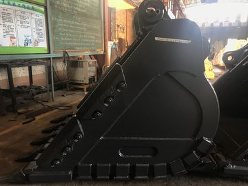 700-1000kg 발굴기 바위 버킷 노란색 검은 강도 이빨의 새로운 Q355